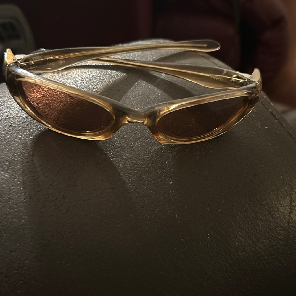 Stylish Gold Sunglasses Oakley